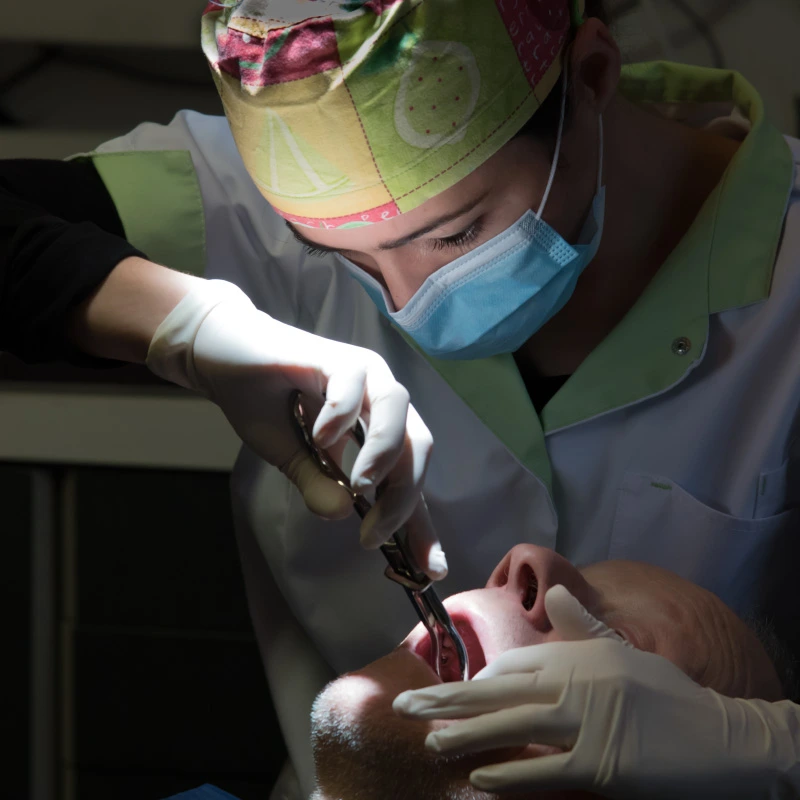 Chirurgia dei denti